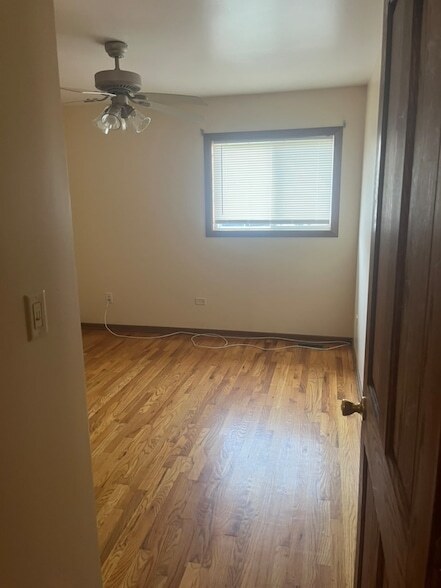 Building Photo - 16146 Cambridge Dr
