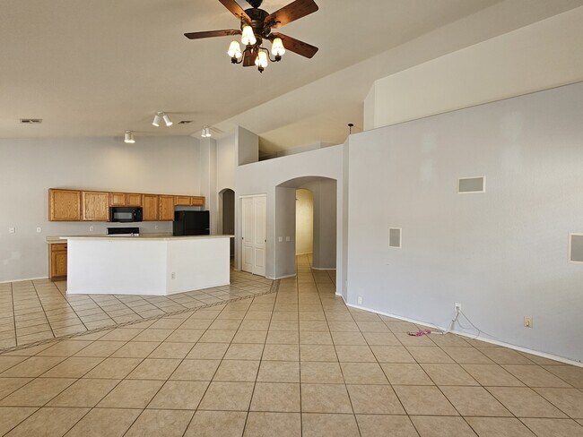 Building Photo - 7491 W Colony Park Dr