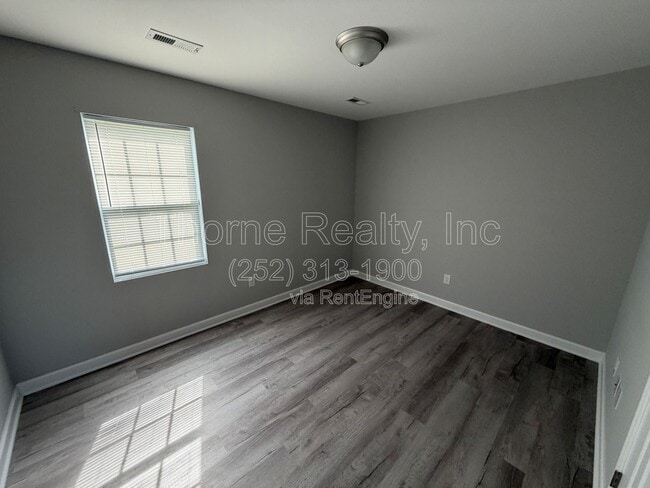 Building Photo - 2411 Heath Ln