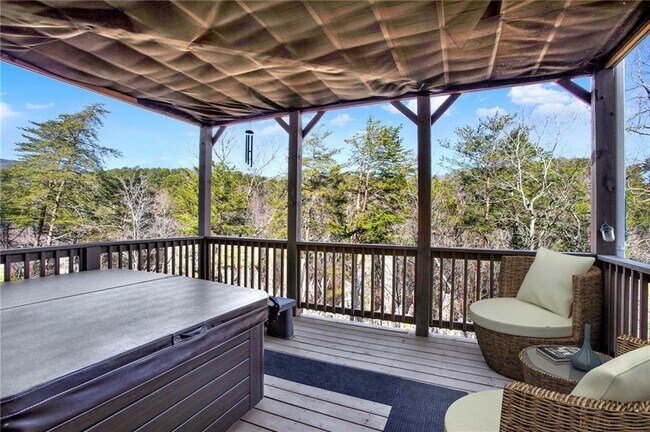 Building Photo - 309 Trappers Bluff