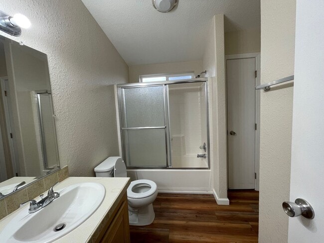Building Photo - 5650 Farousse Way