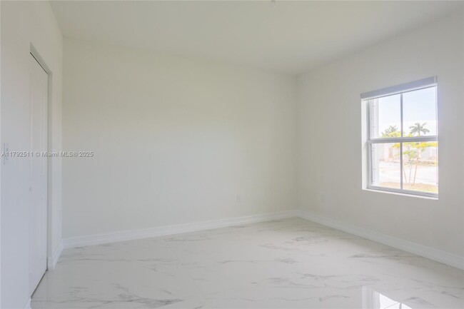 Building Photo - 21040 SW 127th Pl