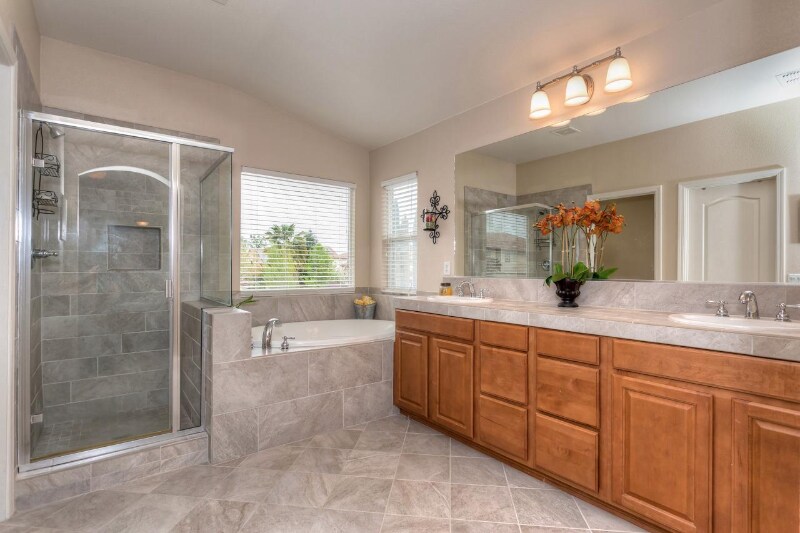 Building Photo - 109 Candlewood Ct