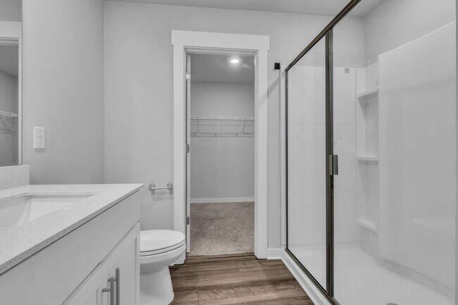 Building Photo - 1020 Baltusrol Ln