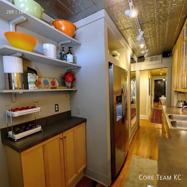 Building Photo - 3818 Walnut St