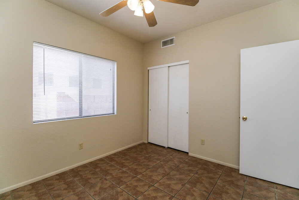 Building Photo - 9997 E Paseo San Ardo