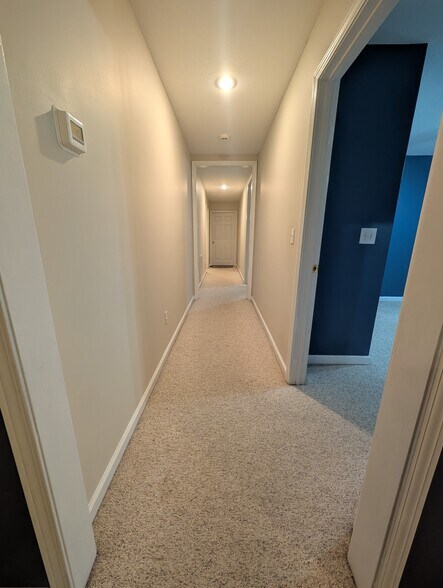 Hallway - 7218 Timber Trl