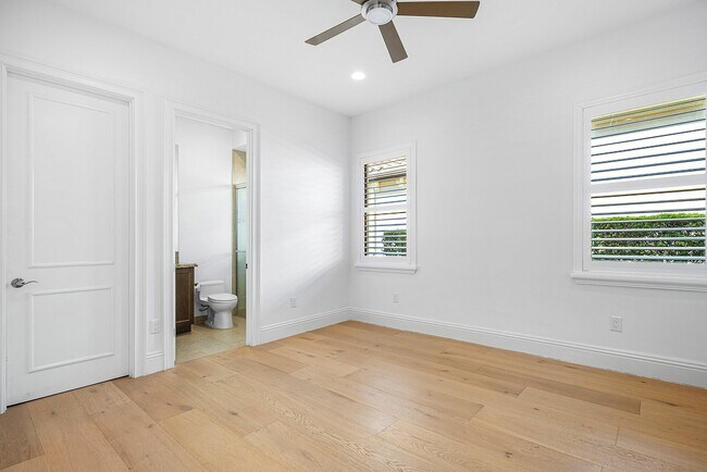 Building Photo - 9599 Moritz Way