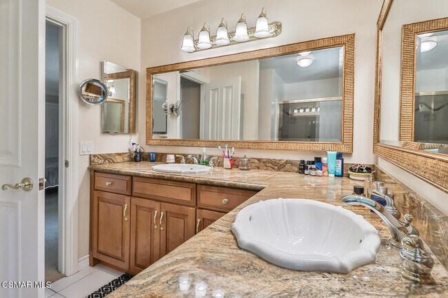 Building Photo - 2367 Silver Spring Dr