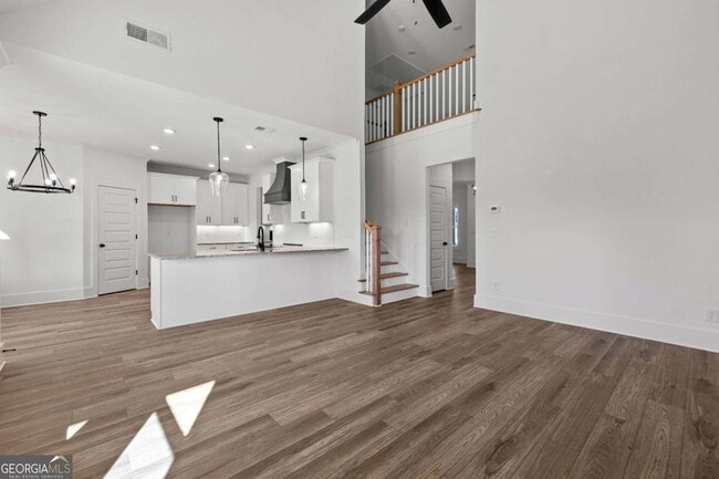 Building Photo - 374 Conner Ln