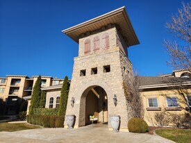 Building Photo - 1030 N 995 W