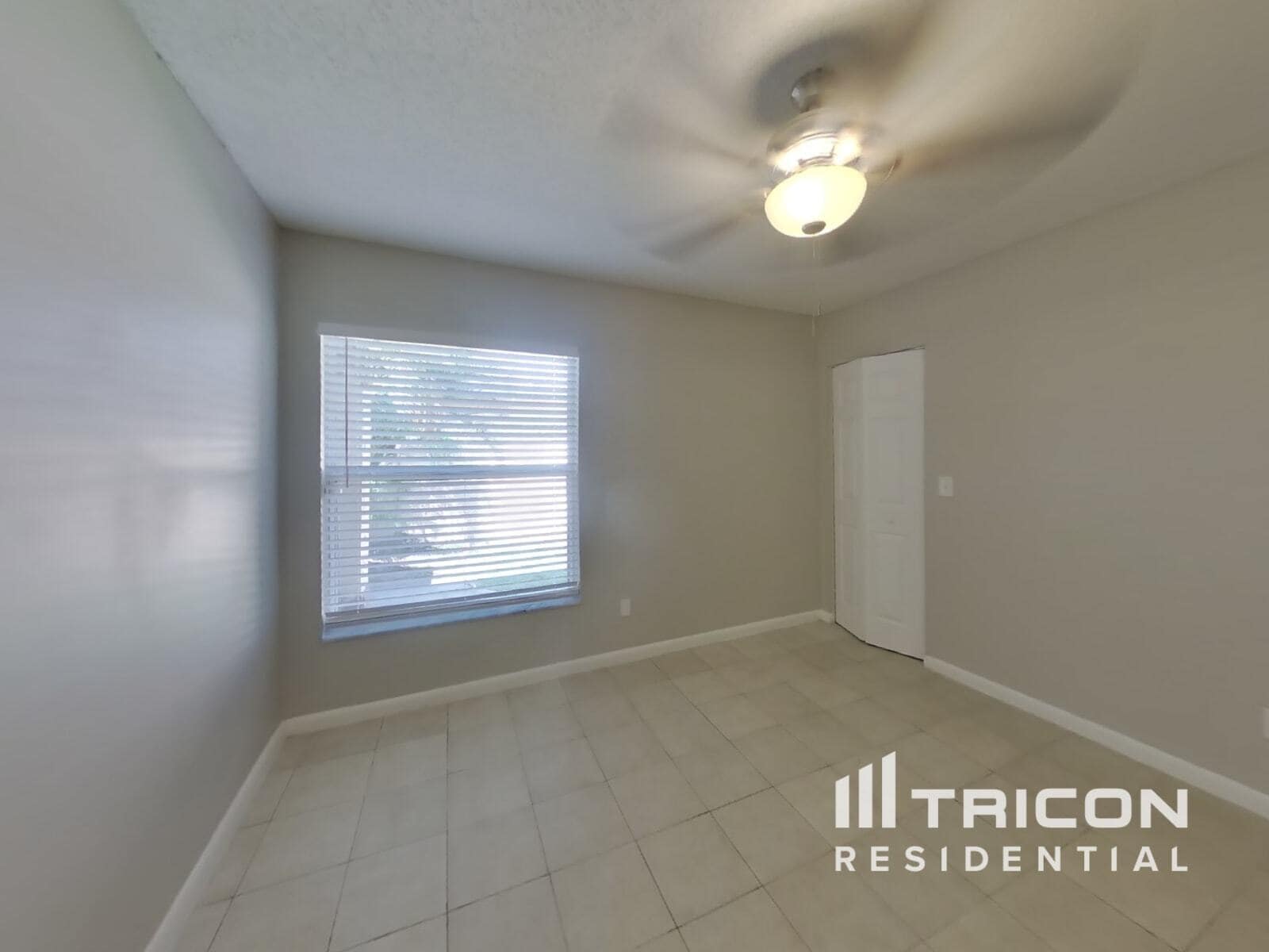 Building Photo - 10378 Rosemount Dr