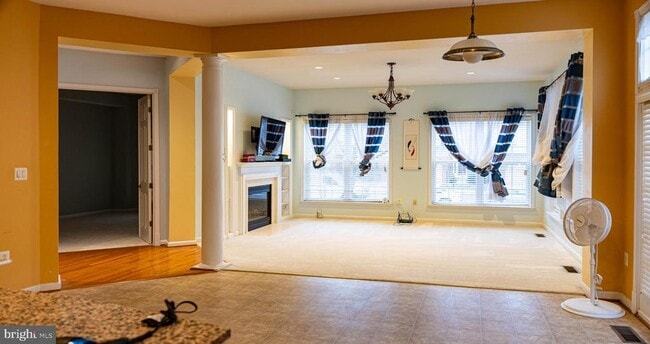 Building Photo - 9571 Linnett Hill Dr