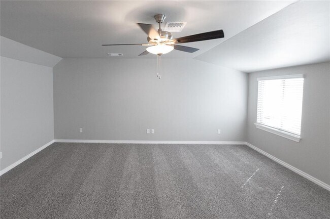 Building Photo - 16140 Verbena Cir