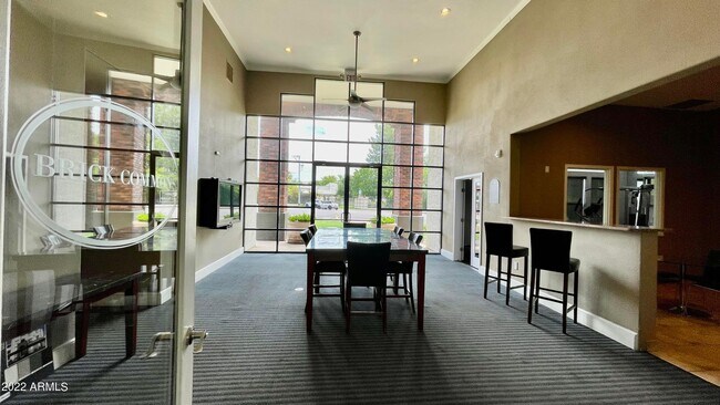 Building Photo - 3302 N 7th St