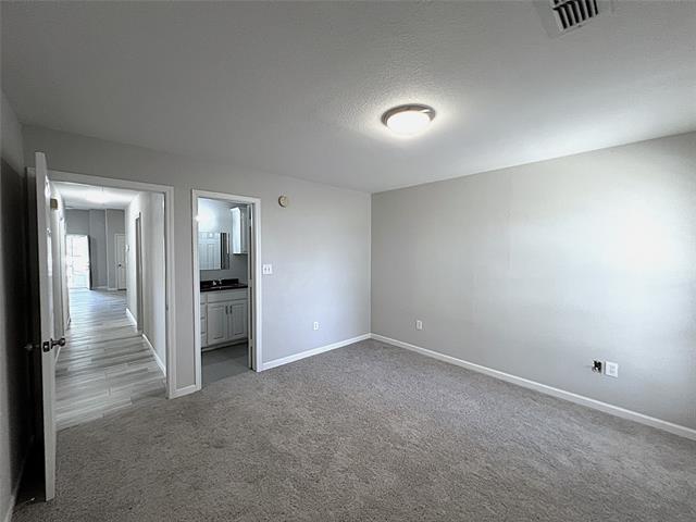 Building Photo - 902 Mack Pl