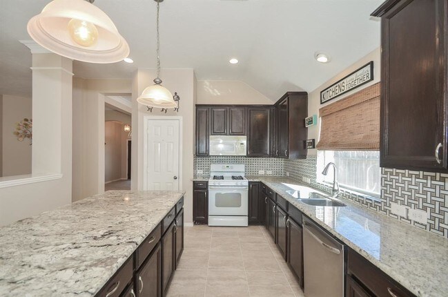 Building Photo - 7439 Parkcross Pl