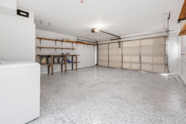 Building Photo - 3141 Bissonnet St