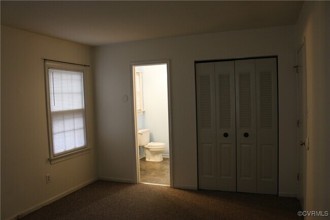 Building Photo - 2923 McManaway Dr