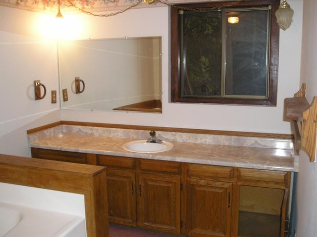 Building Photo - 3912 E Hartson Ave