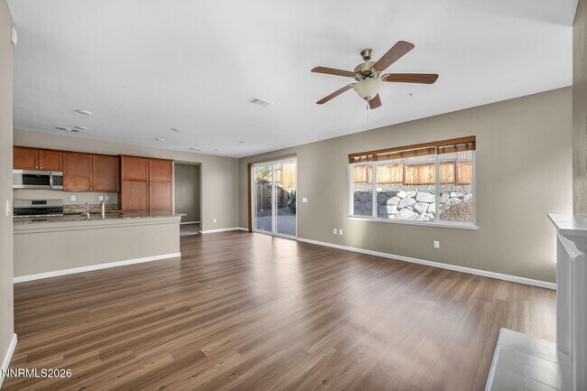 Building Photo - 2751 Cityview Terrace