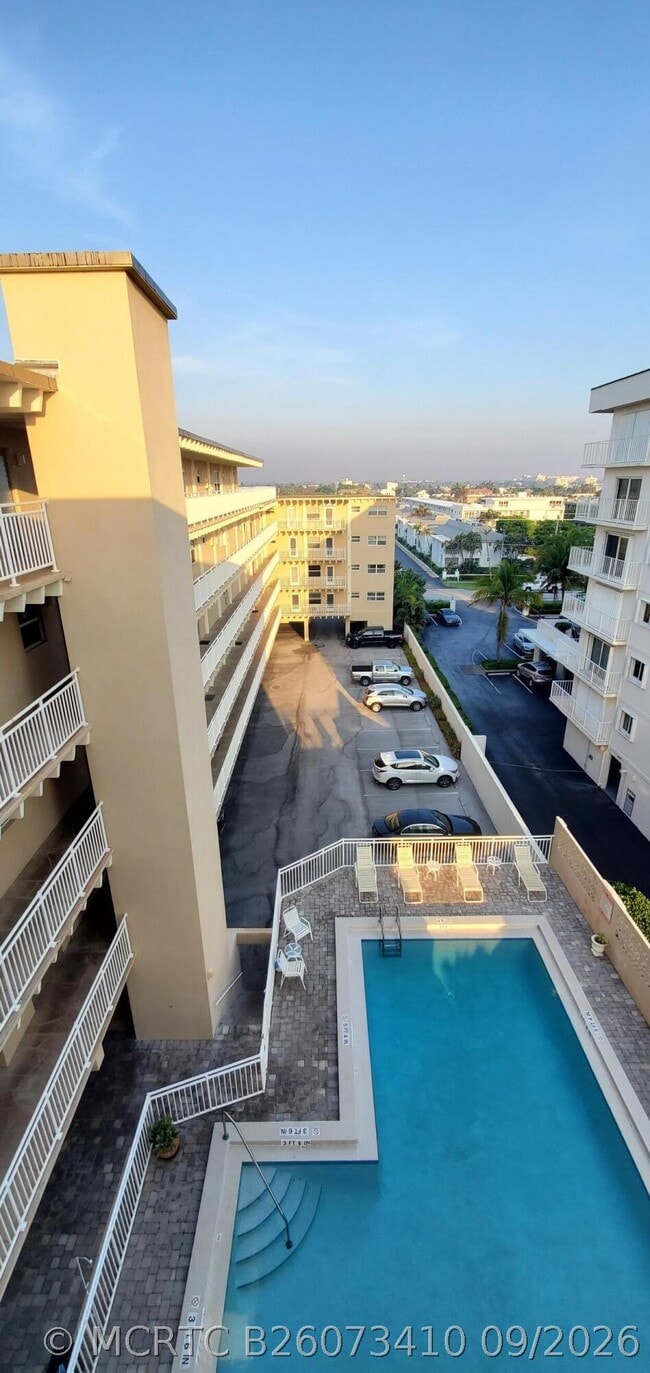 Building Photo - 4500 S Ocean Blvd
