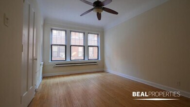 Building Photo - 0 bedroom in CHICAGO IL 60640