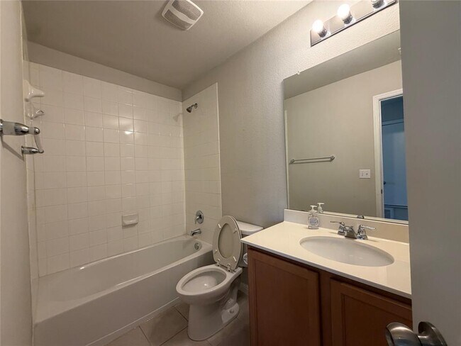 Building Photo - 11106 Bruneau Trail