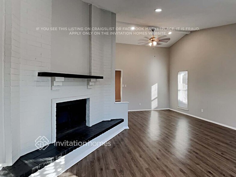 Building Photo - 4145 Silverberry Ave