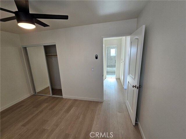 Building Photo - 554 E Hurst St