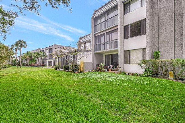 Building Photo - 4822 Esedra Ct