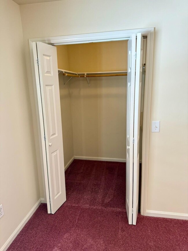 Building Photo - 3120 Radford Rd