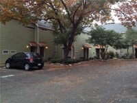 Building Photo - 2727 Welborn St