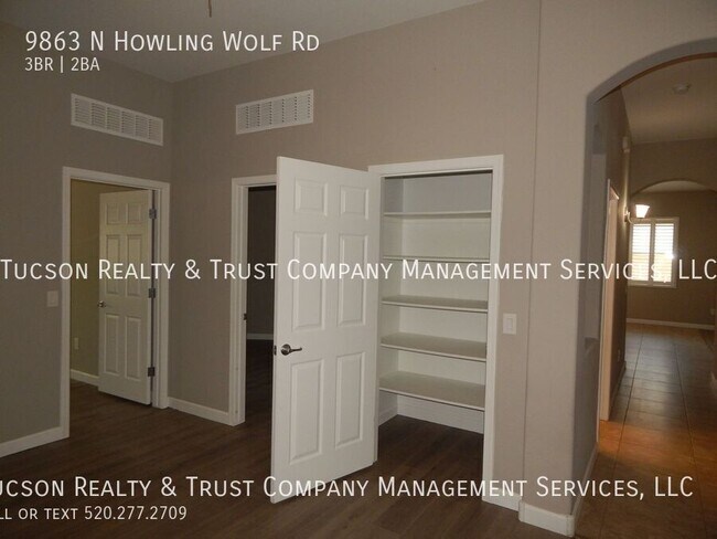 Building Photo - 9863 N Howling Wolf Rd
