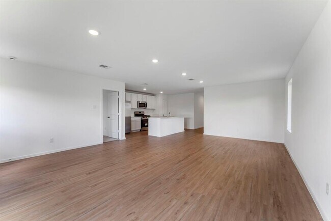 Building Photo - 18602 Gravago Ln