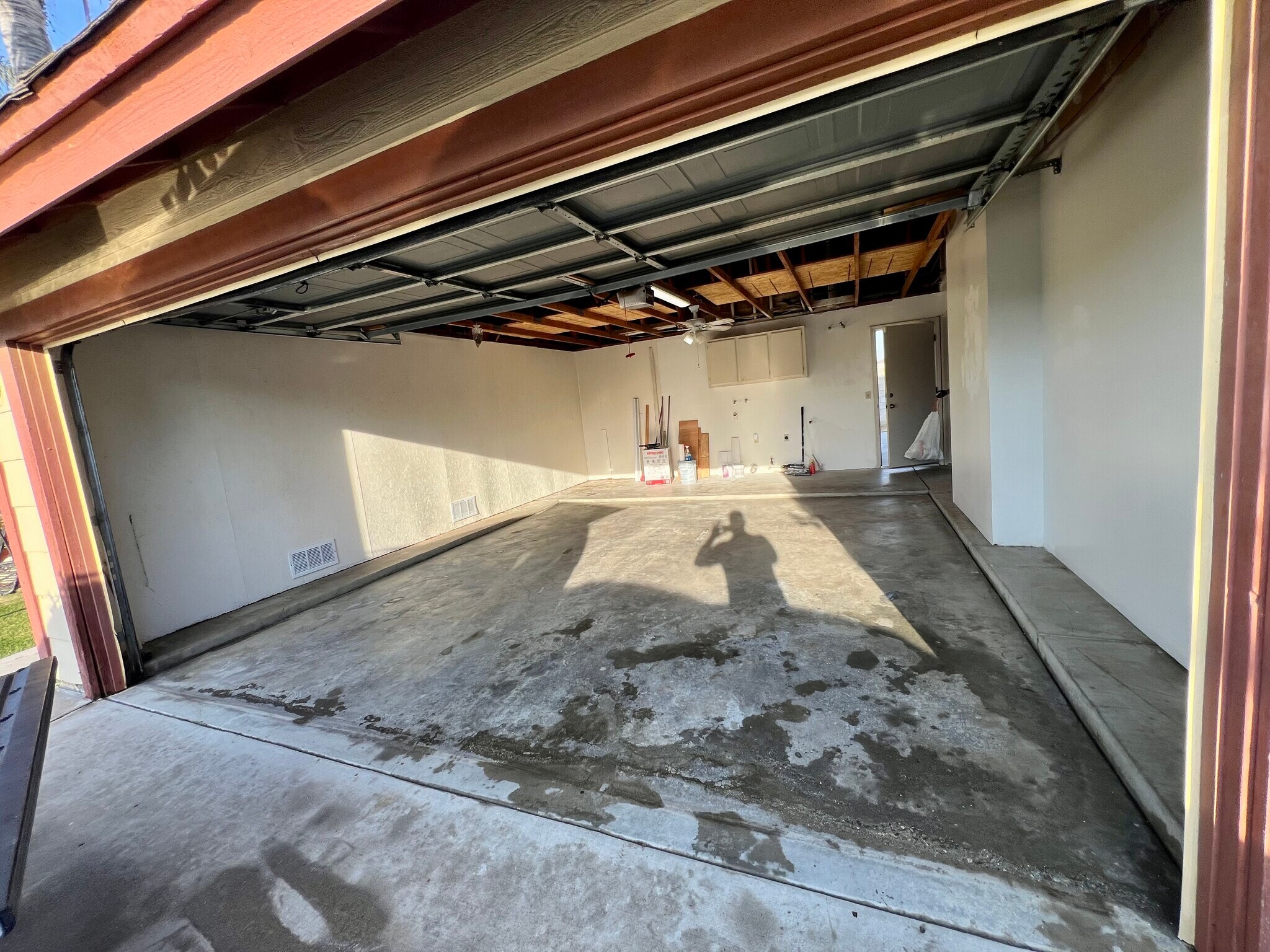 Building Photo - 6024 Billabong Ct