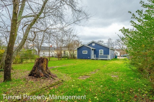 Building Photo - 2 br, 1 bath House - 1810 Mulberry