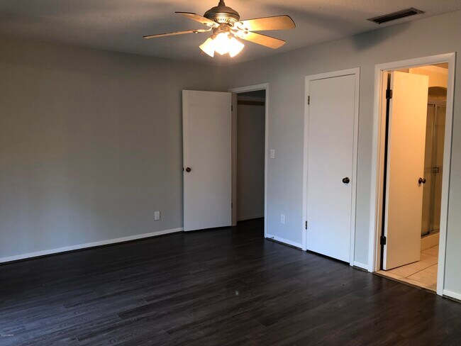 Building Photo - 102 Timberline Trail