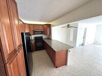 Building Photo - 1119 Green Pine Blvd