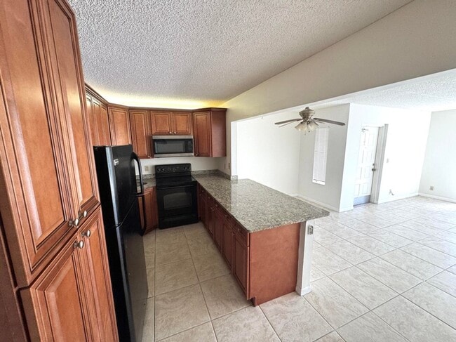 Primary Photo - 1119 Green Pine Blvd