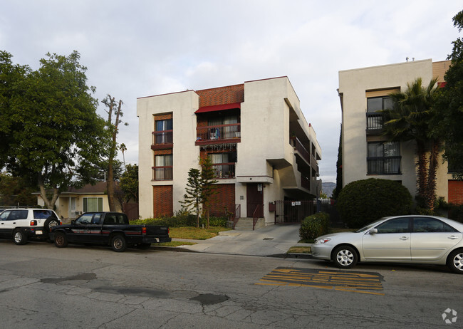 Primary Photo - 429 W Lomita Ave