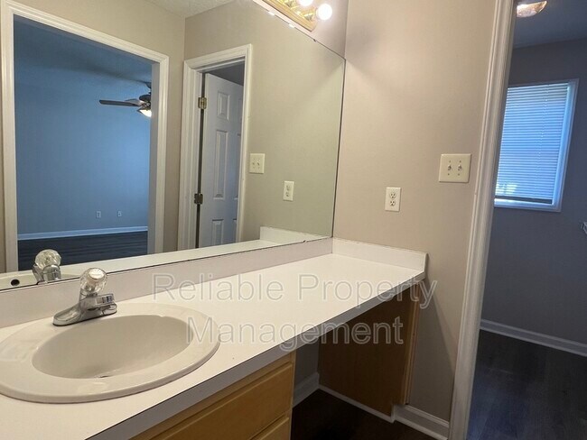Building Photo - 156 Yellow Stone Ln