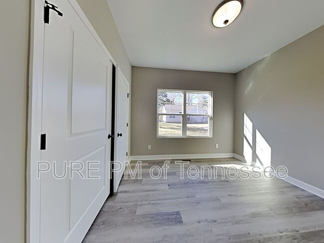 Building Photo - 7309A Cox Pike