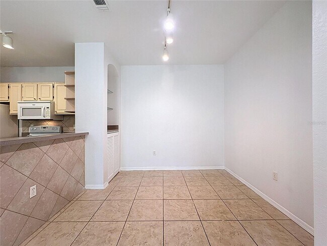 Building Photo - Condo in Legacy Dunes, Kissimmee