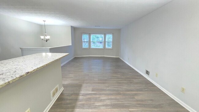 Building Photo - 5037 Camden Ct SW