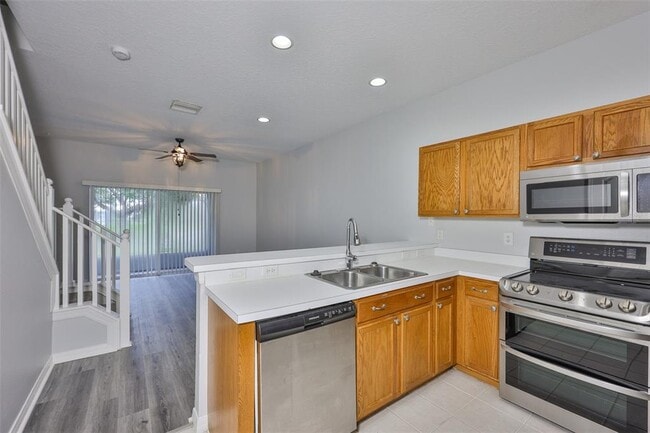 Building Photo - 13127 Kings Crossing Dr