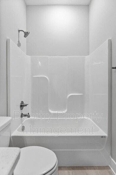Building Photo - 769 Burnside Pl