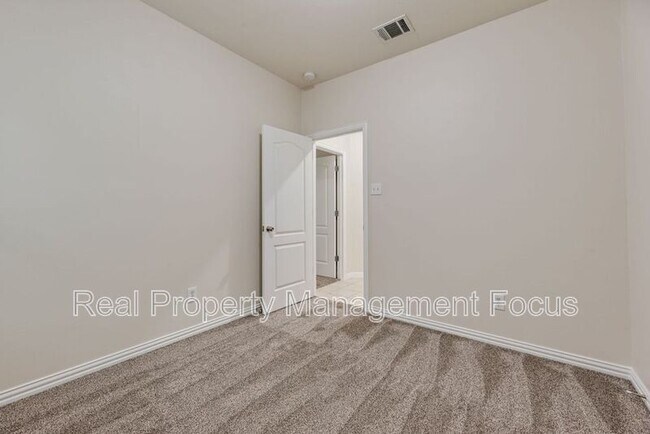 Building Photo - 5037 Diamond Peak Ct