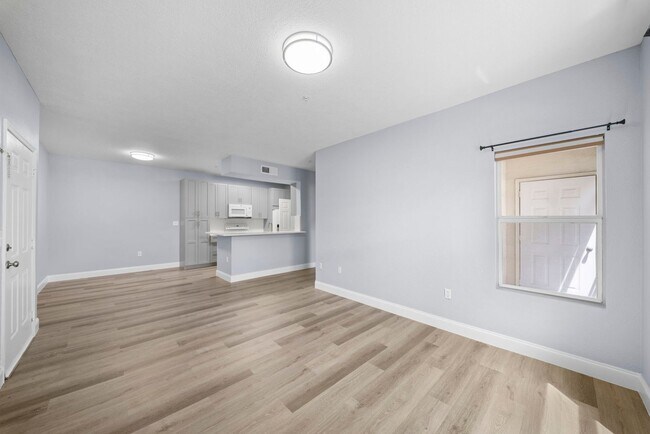 Building Photo - 11511 Villa Grand