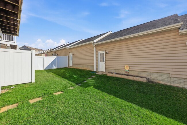 Building Photo - 7833 Wormans Mill Rd
